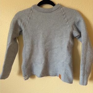 PAKA Alpaca Fur sweater size xxs Women's Crewneck Sweater light blue